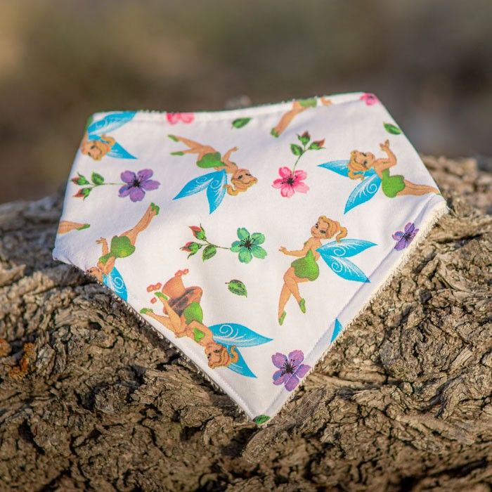 Bandana bebé de tela con estampado de hadas