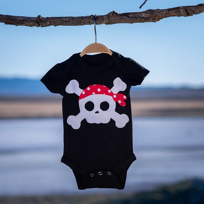 Body negro con Calavera Blanca - Imagen 3