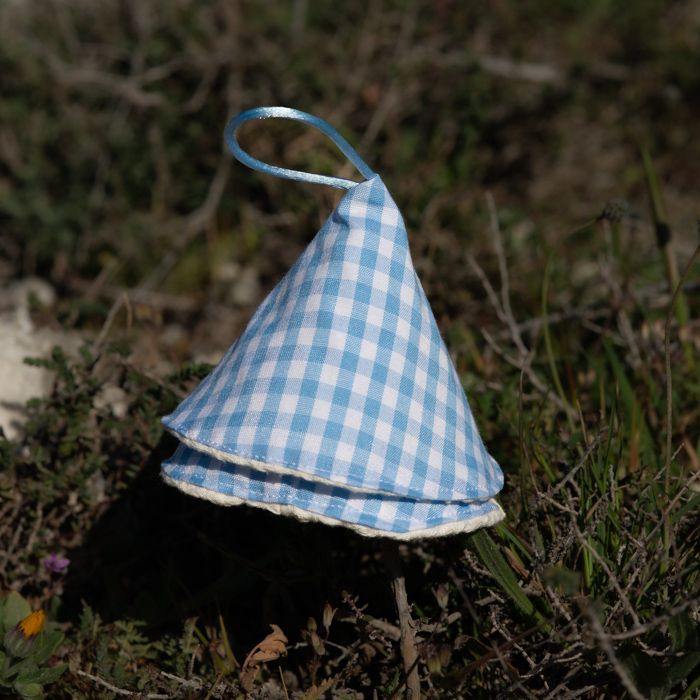 Cono de pipí para bebé hecho a mano - Imagen 3