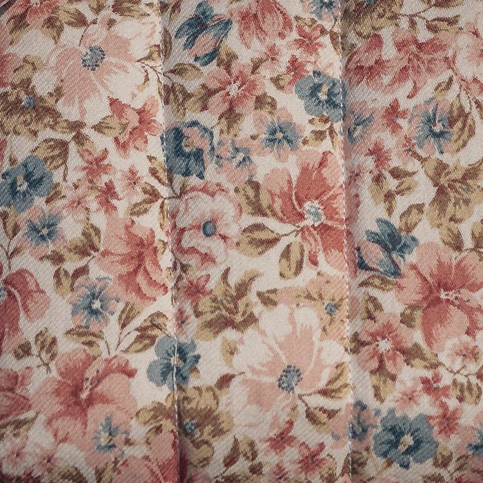 Neceser de mano floral en tonos empolvados con lazo decorativo - Imagen 5