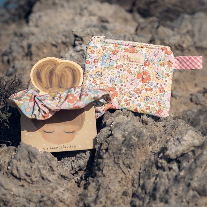 Conjunto de monedero y coletero | Flores multicolor - Imagen 3