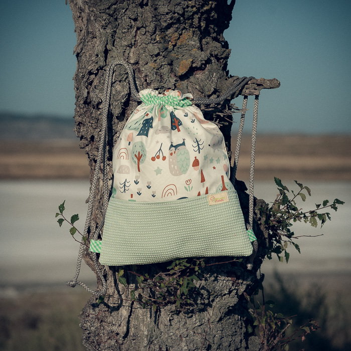 Mochila infantil pequeña de tela | Bosque encantado